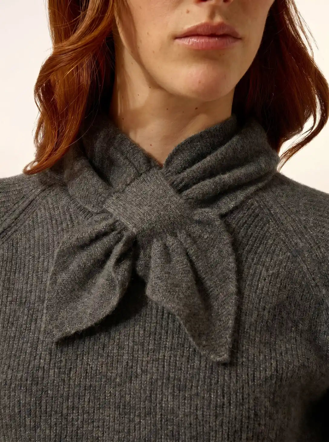 LANE Scarf Knotted 6 Ply Heather Charcoal