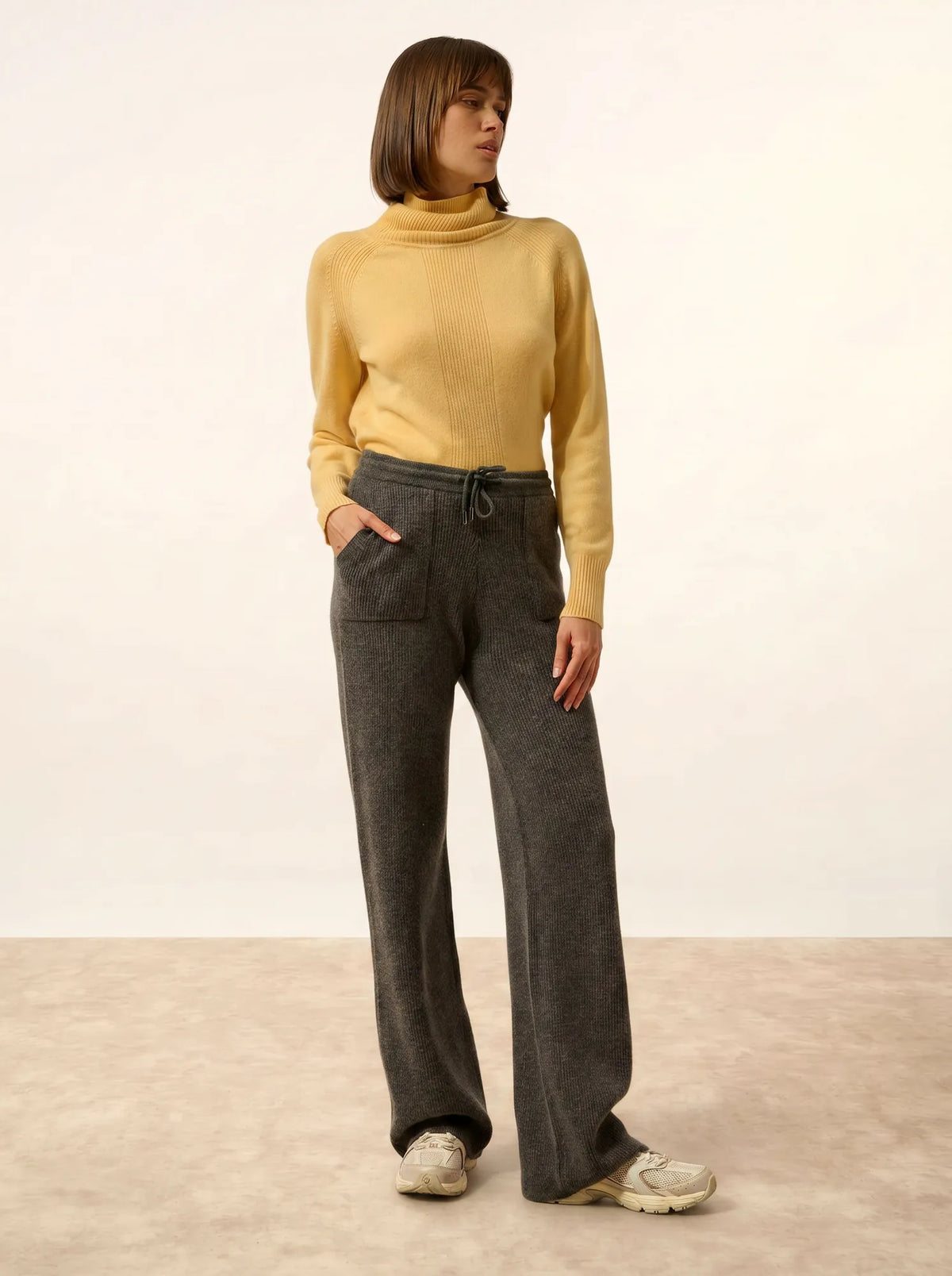 NAIOR Pantalon Large Anthracite Chiné